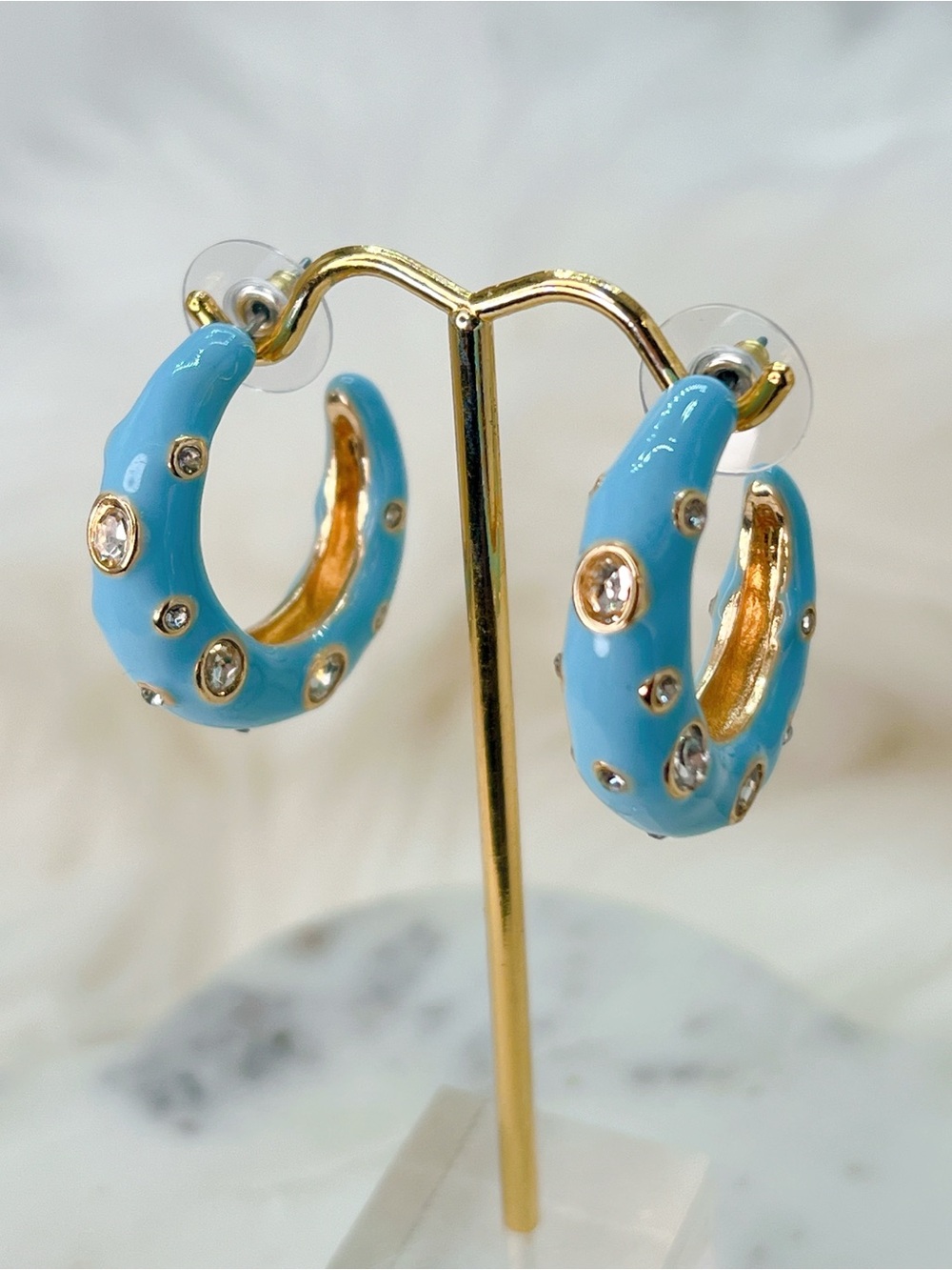 Blue enamel 🩵 CZ diamond 18k gold plated 1” huggie hoop earrings bezel set